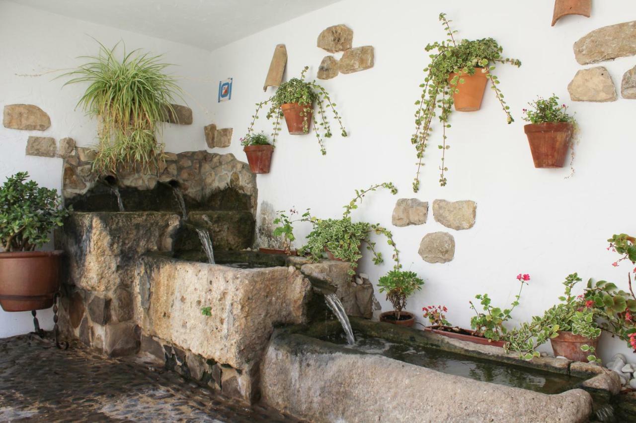 Casa De Teones Guest House มอนเตกอร์โต ภายนอก รูปภาพ